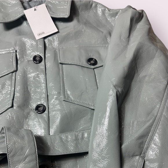 NWT Women’s ASOS Vinyl Tie Waist Light Grey Button Front Jacket With Belt Size 0 - Picture 4 of 13